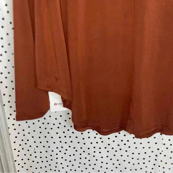 Lululemon Up for Down Time Long Sleeve NWT - Picture 4 of 7